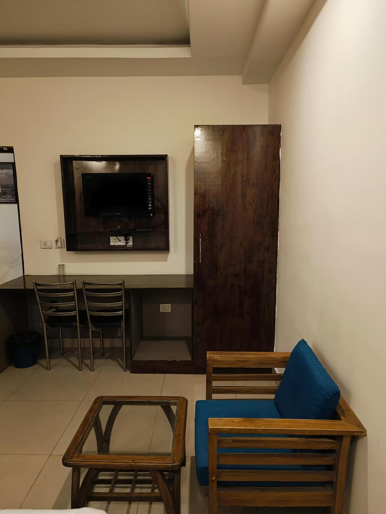 Airport Samara Inn Νέο Δελχί Εξωτερικό φωτογραφία