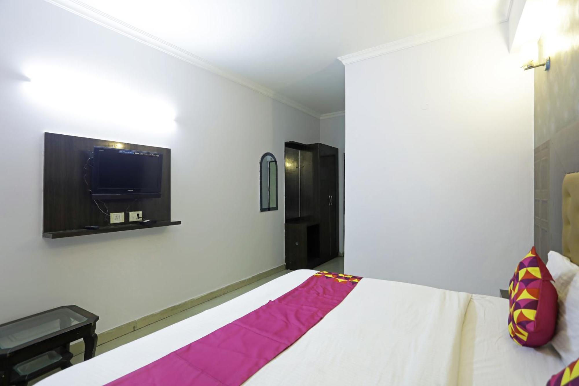 Airport Samara Inn Νέο Δελχί Εξωτερικό φωτογραφία